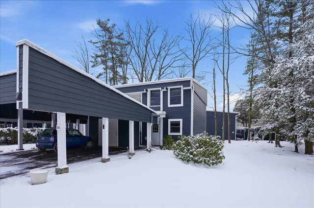 $310,000 | 8 Timber Lane, Unit 16, South Burlington, VT 05403