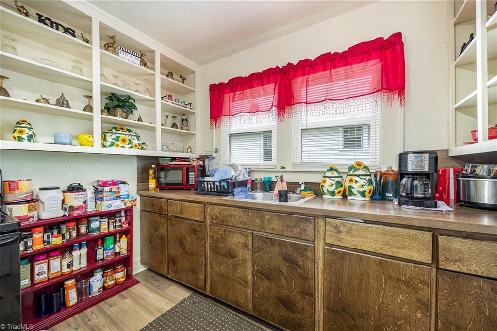 1810 Johnson Street High Point, NC 27262 - Photo 13 of 22 Gallery Image 13