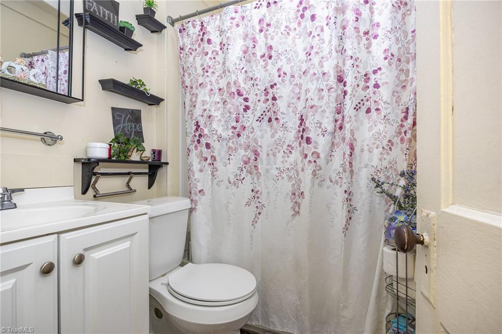 1810 Johnson Street High Point, NC 27262 - Photo 18 of 22 Gallery Image 18
