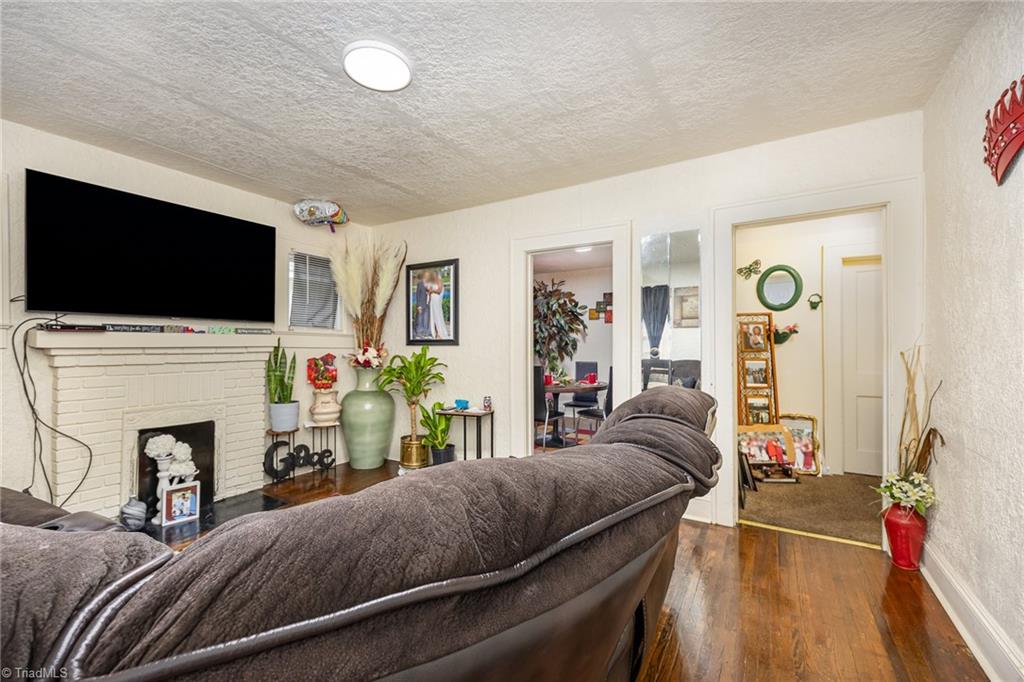 1810 Johnson Street High Point, NC 27262 - Photo 7 of 22 Gallery Image 7
