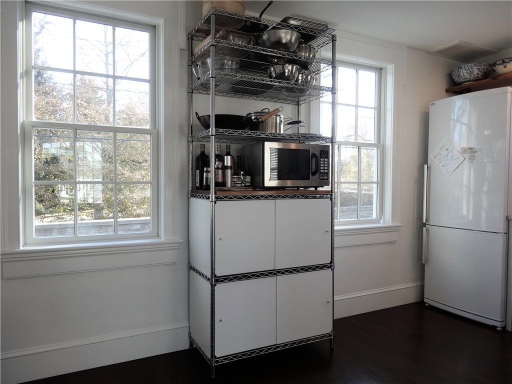 495 Spring Street Newport, RI 02840 - Photo 8 of 44 Second floor kitchen