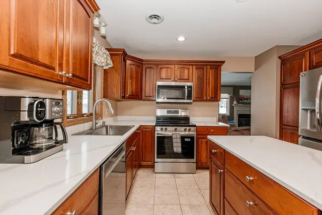 $364,900 | 443 Quail Point Drive, Mount Pleasant, WI 53406