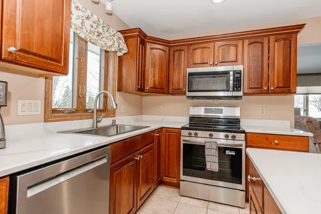 $364,900 | 443 Quail Point Drive, Mount Pleasant, WI 53406