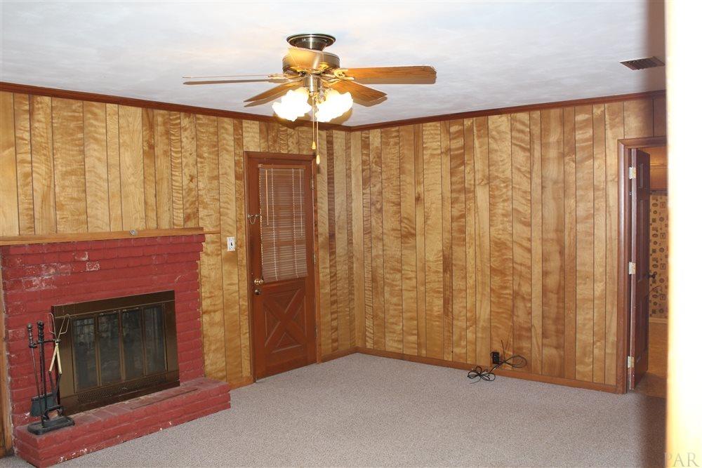 4085 Aiken Road Pensacola, FL 32503 - Photo 14 of 15 Gallery Image 14