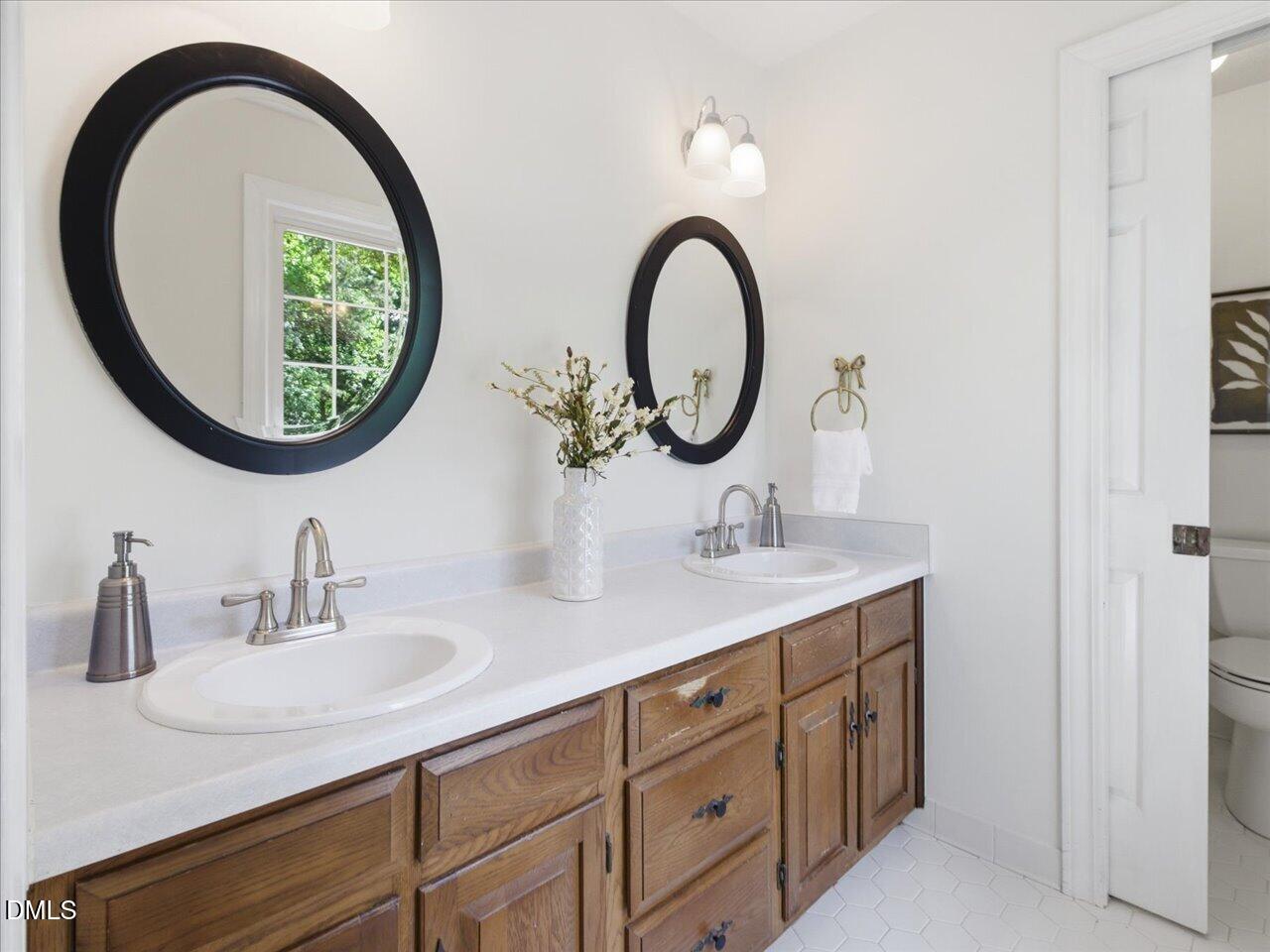 7104 Leveret Circle Raleigh, NC 27615 - Photo 34 of 54