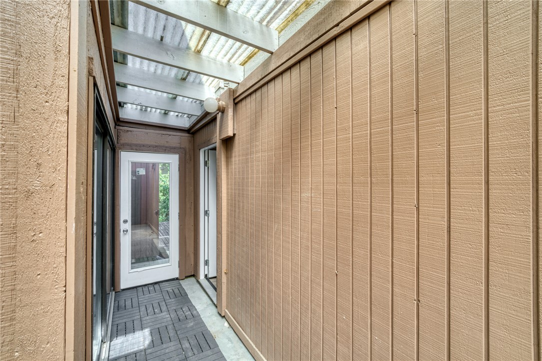 1513 Wolf Run College Station, TX 77840 - Photo 24 of 33 Entrance to property