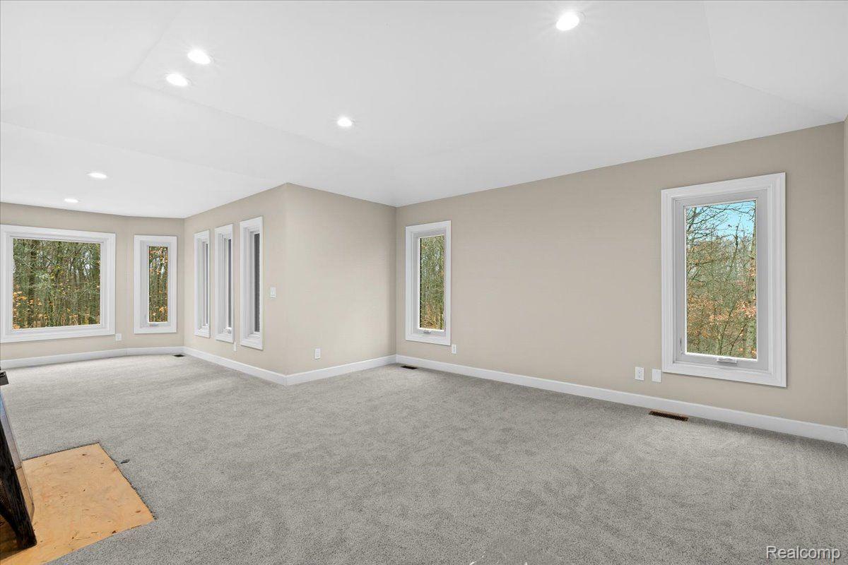 19297 Hickory Ridge Road Fenton, MI 48430 - Photo 27 of 52 19297 Hickory Ridge Rd