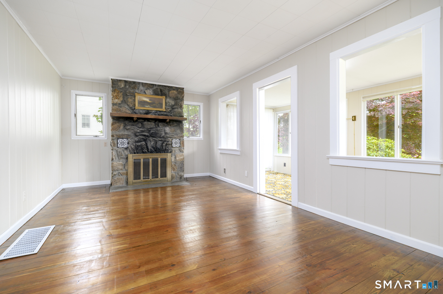 10 Clearview Drive Ridgefield, CT 06877 - Photo 10 of 26 Wood Floors redone
