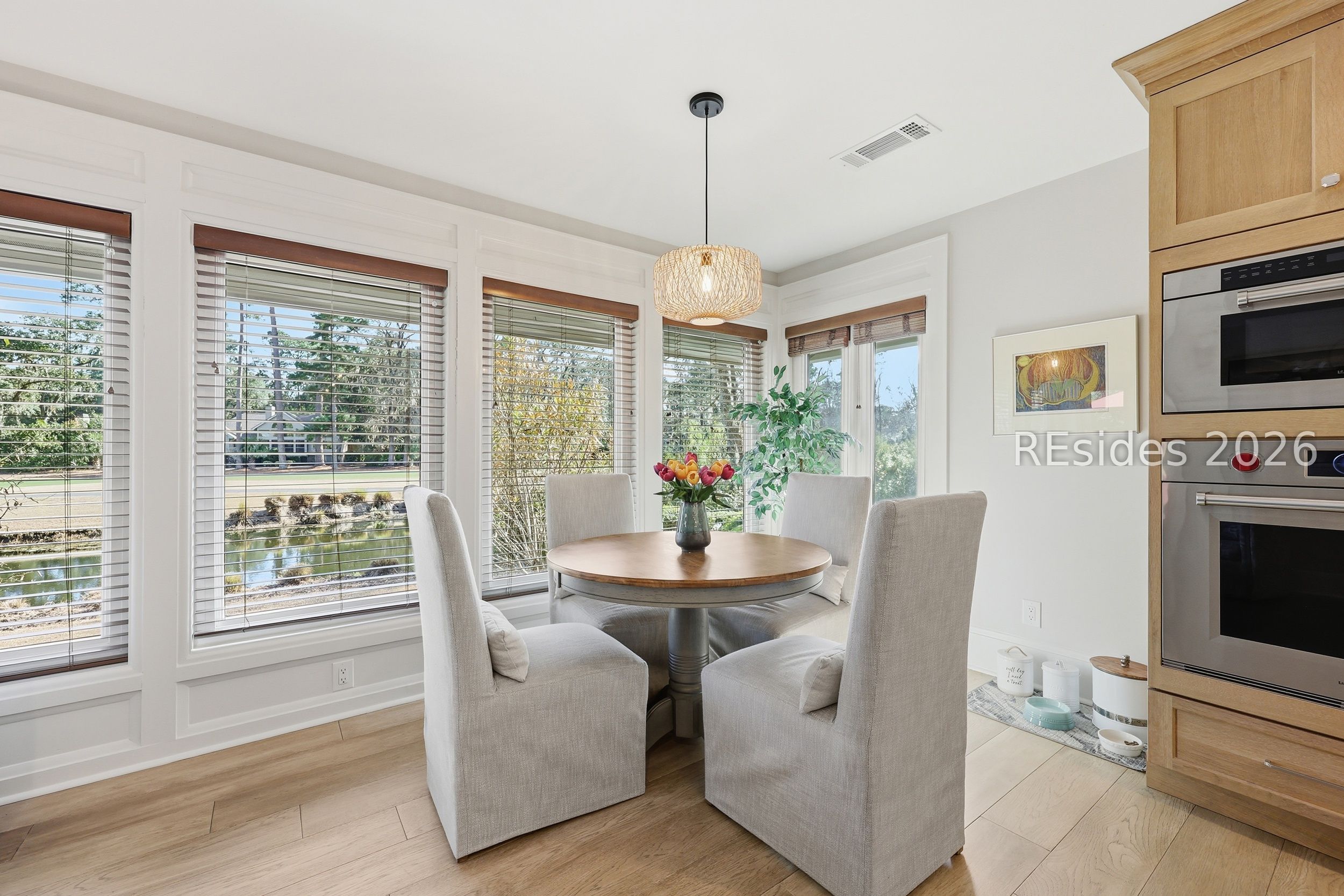 28 Pine Island Road Hilton Head Island, SC 29928 - Photo 24 of 84 BREAKFAST AREA + GARDEN VIEWS