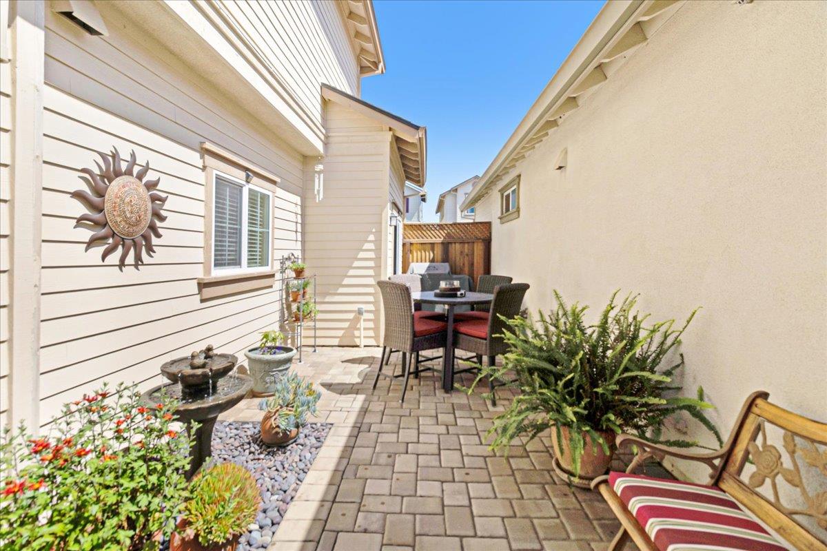 12833 Rogge Village Loop Salinas, CA 93906 - Photo 43 of 55