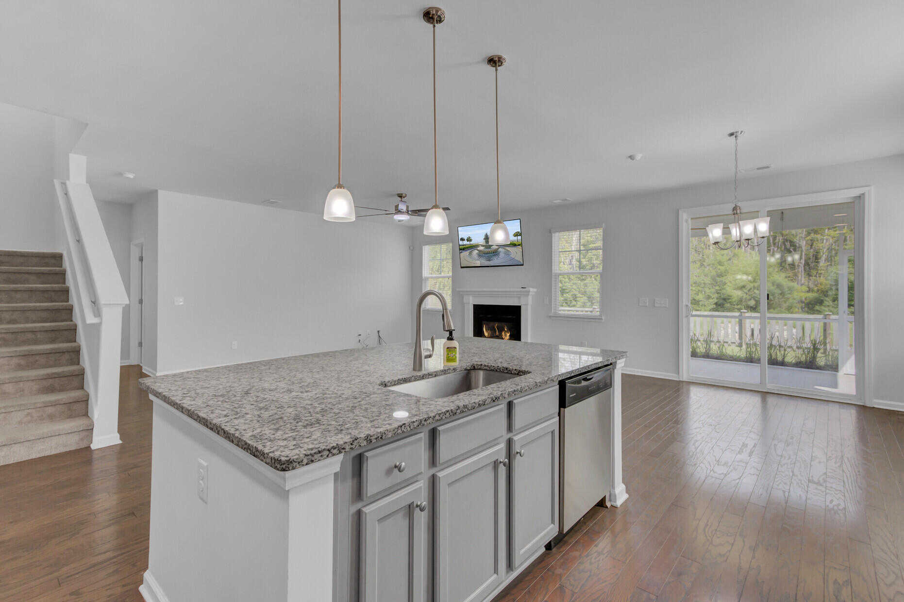 129 Nolin Road Moncks Corner, SC 29461 - Photo 4 of 67 20_20_mls