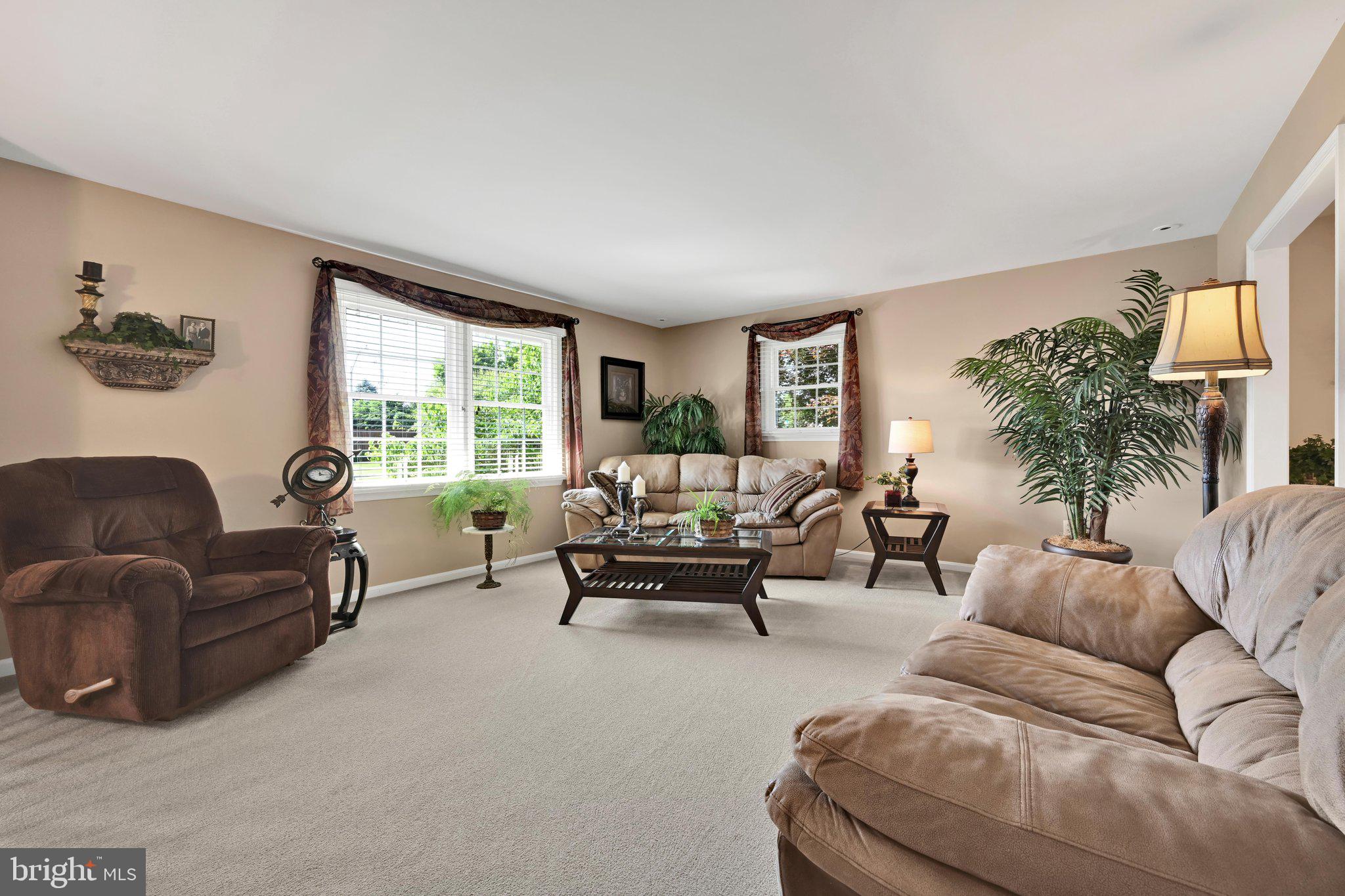 104 Julia Road Ephrata, PA 17522 - Photo 19 of 53 Family Room