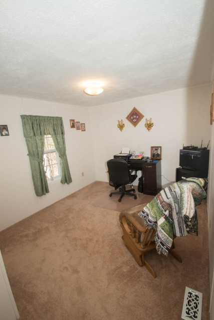 289 Redwood Road Loudon, NH 03307 - Photo 19 of 21