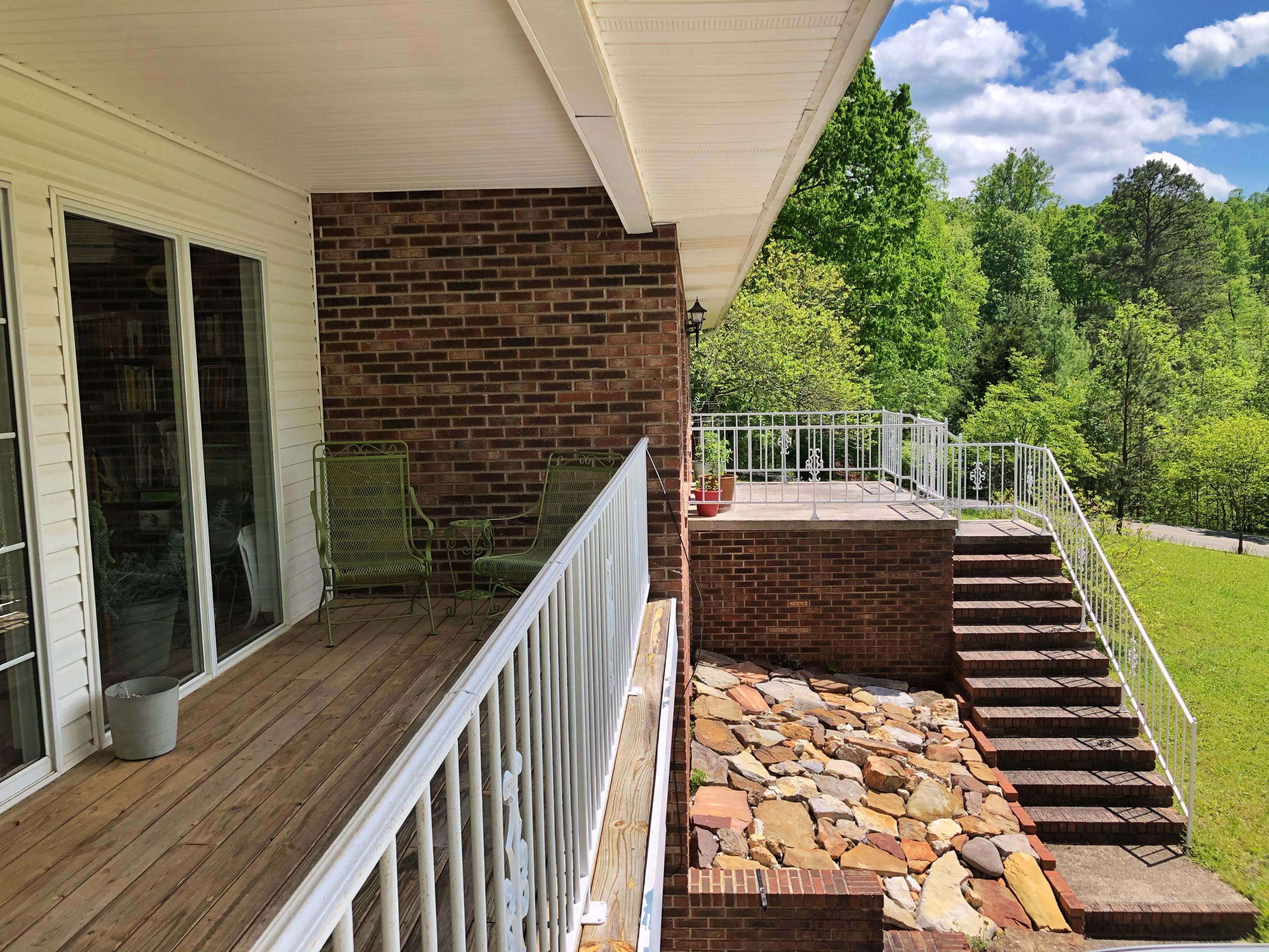 1050 Poplar Springs Road Kingston, TN 37763 - Photo 2 of 31 01