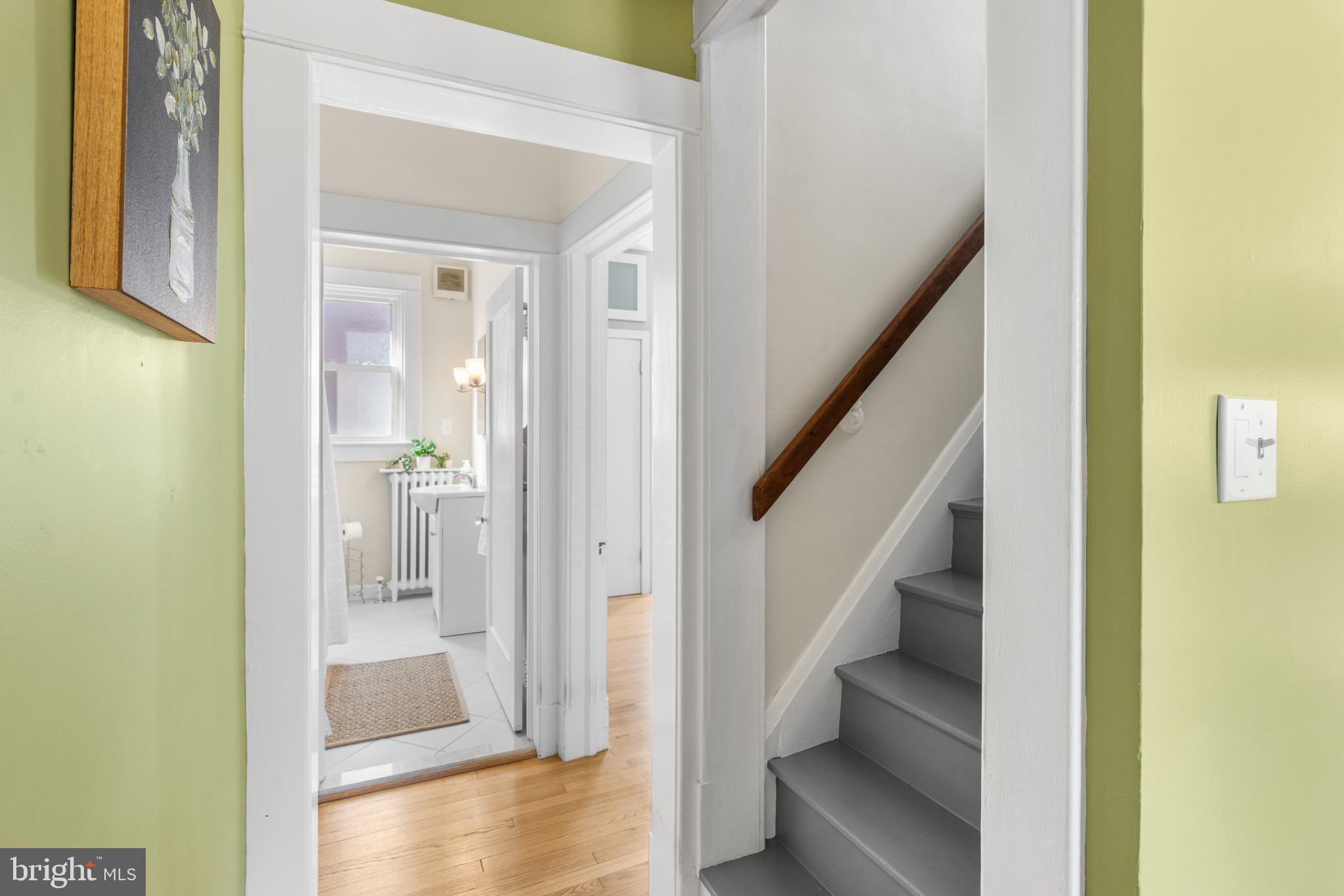 532 Overbrook Road Baltimore, MD 21212 - Photo 28 of 44 a view of a hallway with wooden floor and entryway