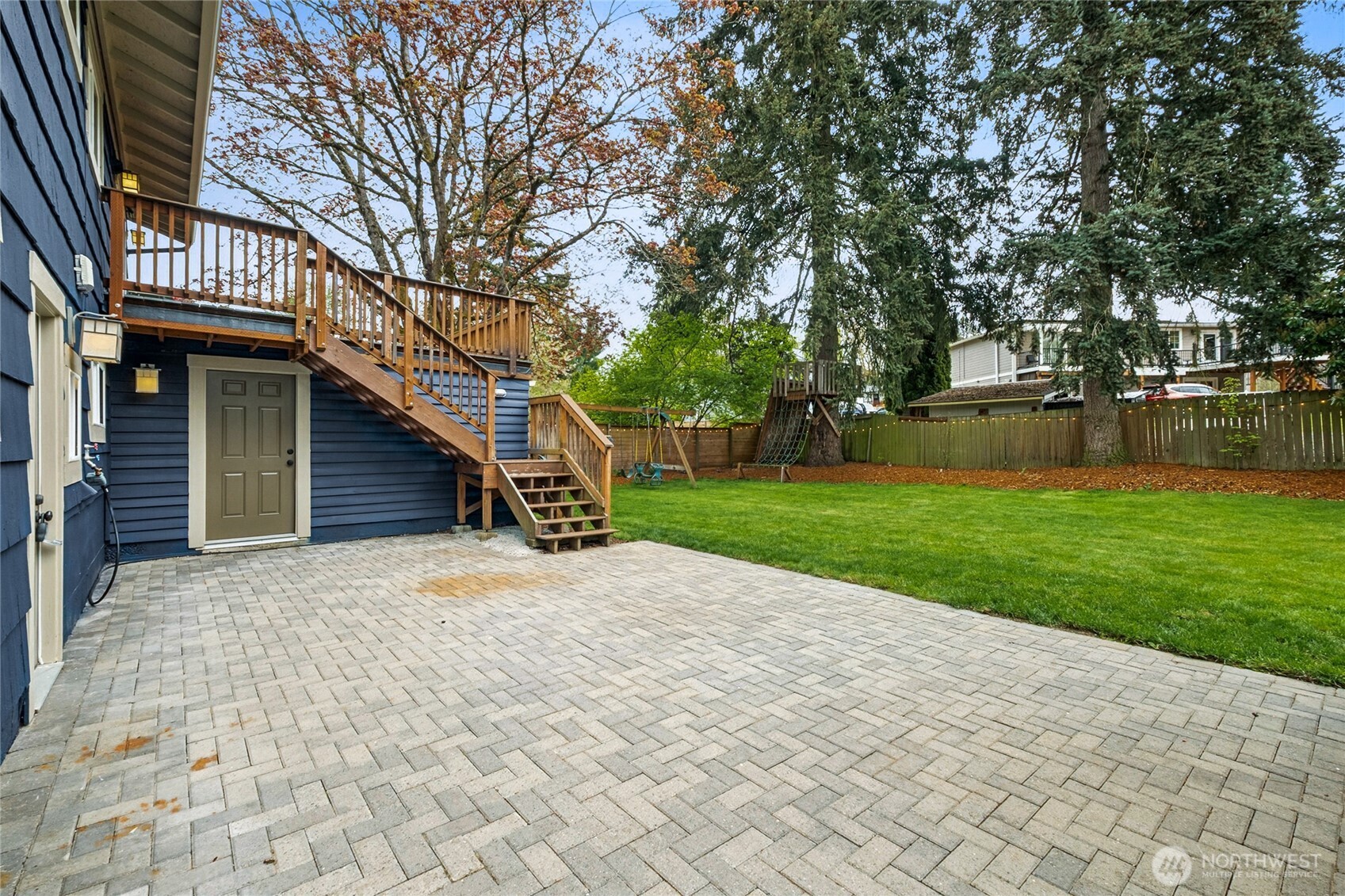 12751 Southeast 164th Street Renton, WA 98058 - Photo 23 of 33
