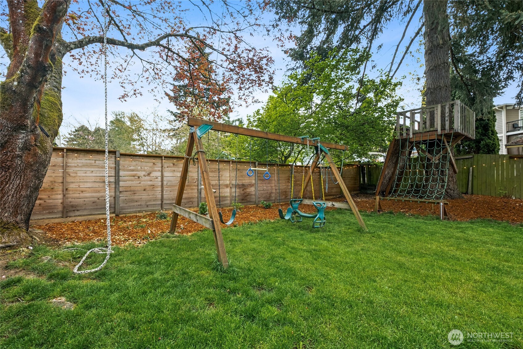 12751 Southeast 164th Street Renton, WA 98058 - Photo 26 of 33