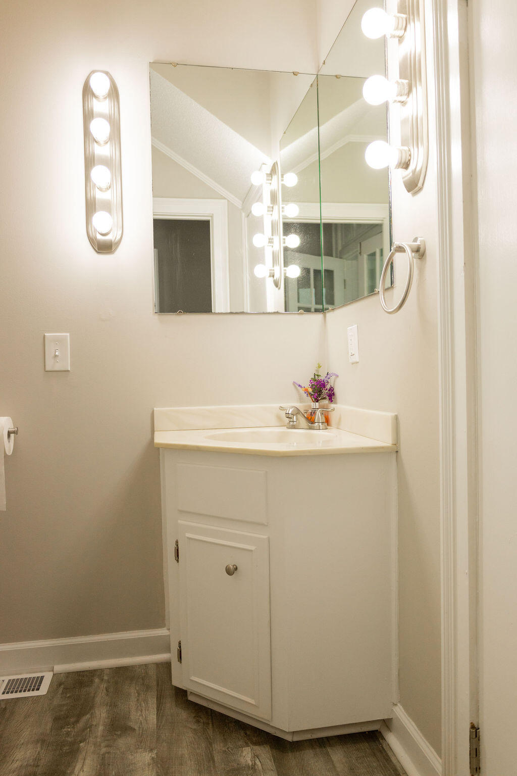 701 Hampton Street Walterboro, SC 29488 - Photo 25 of 64 3T6A1092
