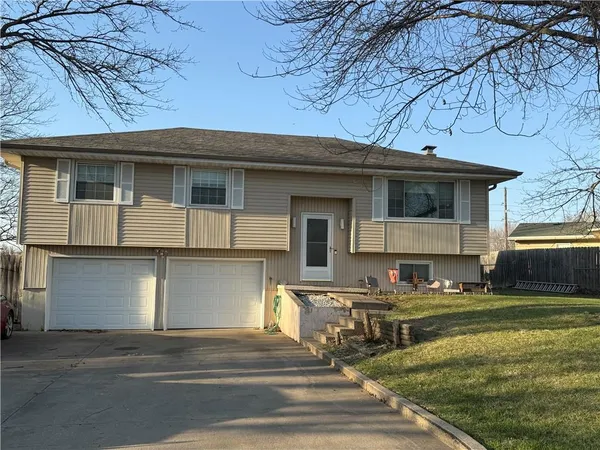 $289,900 | 503 West Elk Street, Savannah, MO 64485