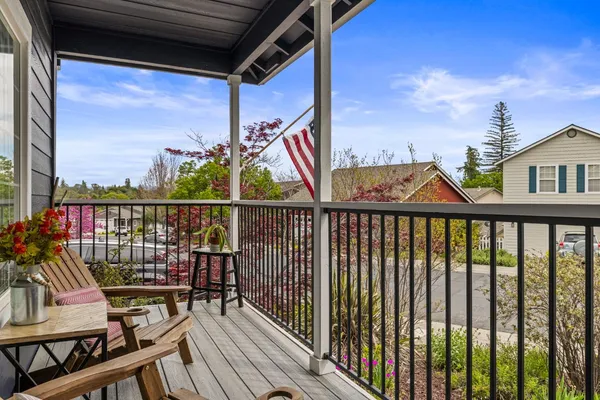$699,900 | 13003 Sweetbriar Court, Auburn, CA 95603