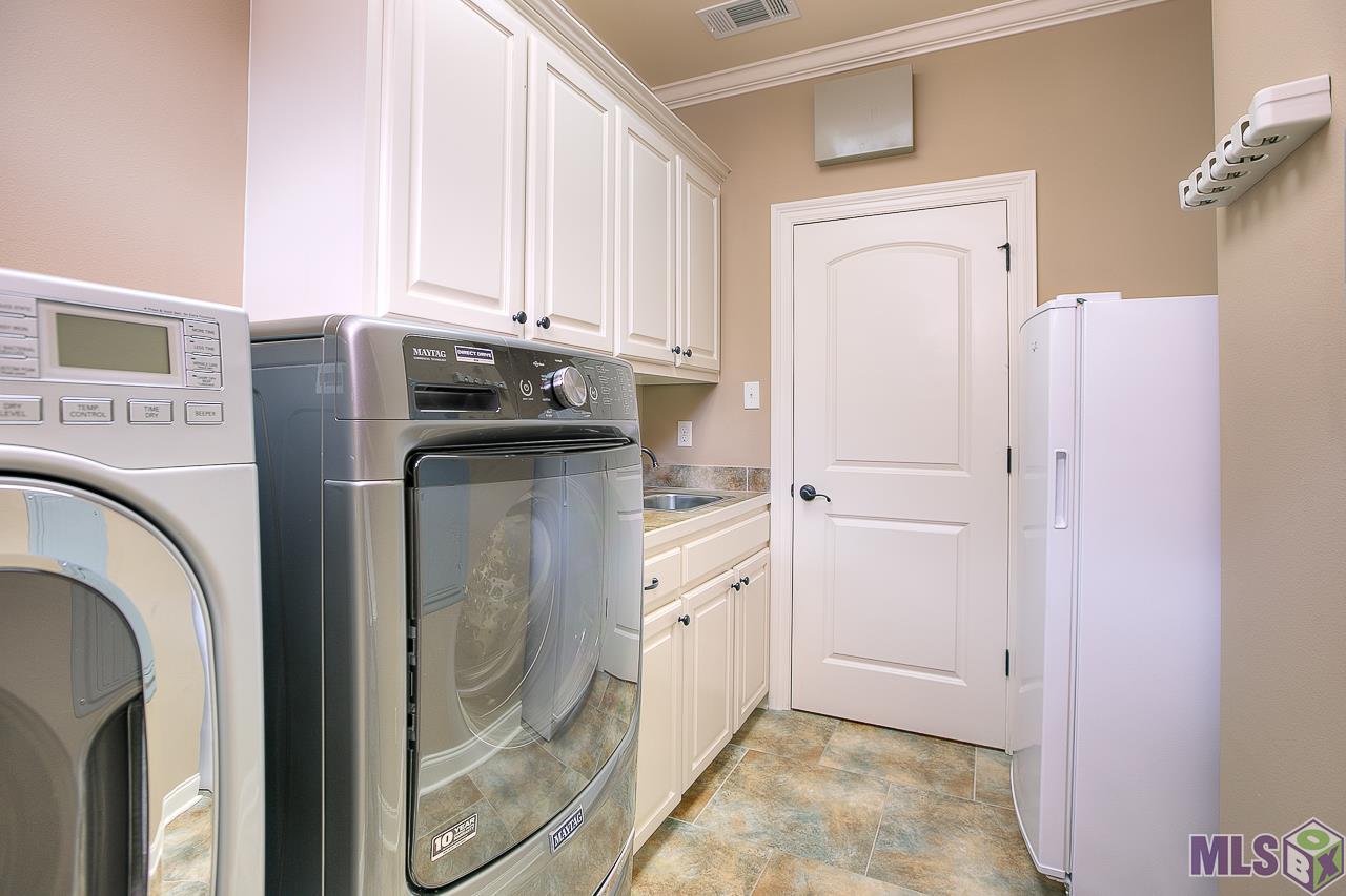 15810 Parkside Court Baton Rouge, LA 70817 - Photo 17 of 21 Gallery Image 17