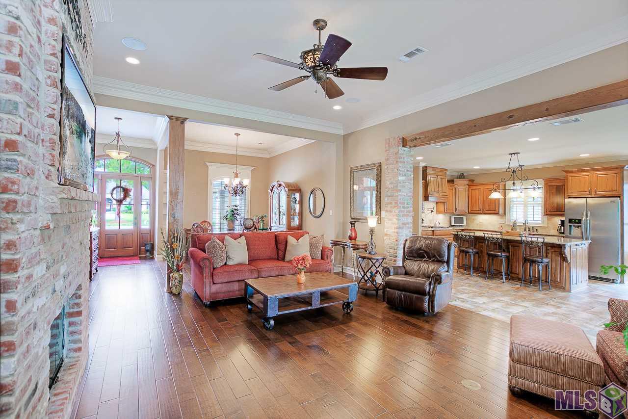 15810 Parkside Court Baton Rouge, LA 70817 - Photo 5 of 21 15810 PARKSIDE CT