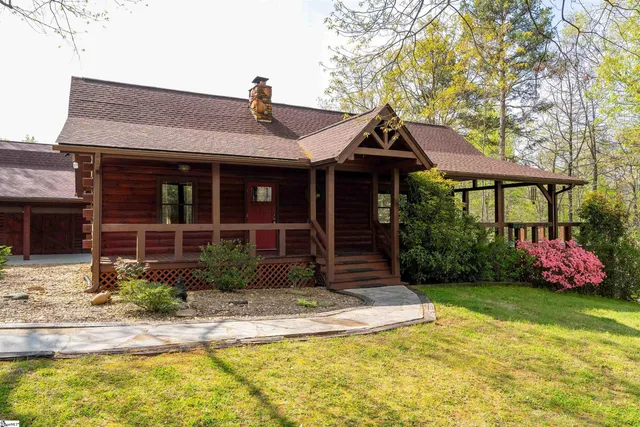 $495,671 | 106 Hiawatha Trail, Pickens, SC 29671