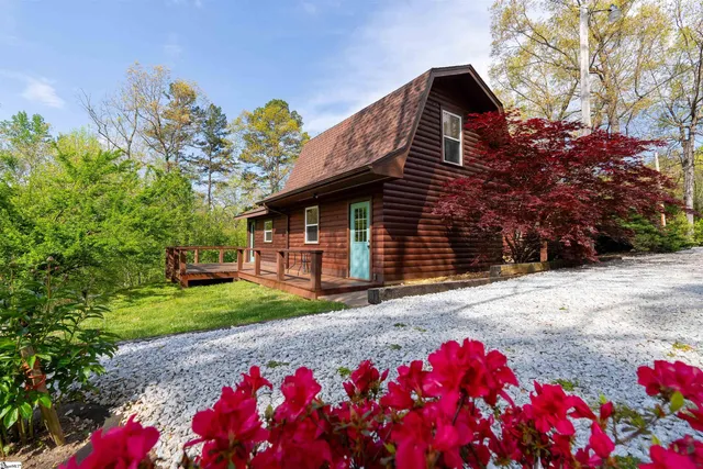 $495,671 | 106 Hiawatha Trail, Pickens, SC 29671