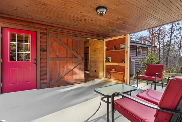 $495,671 | 106 Hiawatha Trail, Pickens, SC 29671