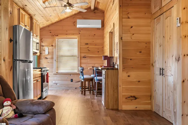 $495,671 | 106 Hiawatha Trail, Pickens, SC 29671