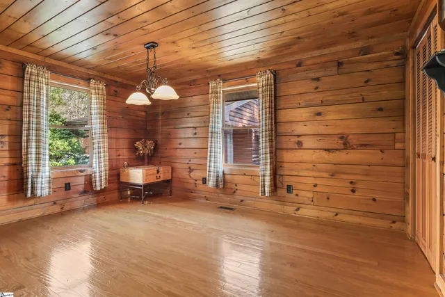 $495,671 | 106 Hiawatha Trail, Pickens, SC 29671