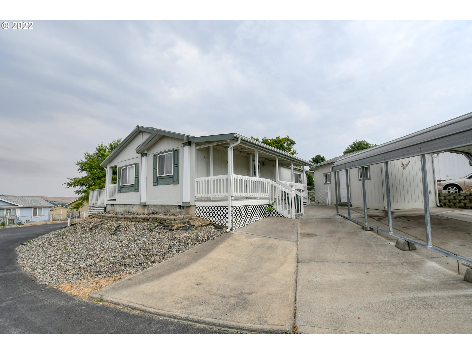 2600 Southwest Goodwin Avenue, Unit 33 Pendleton, OR 97801 - Photo 2 of 29