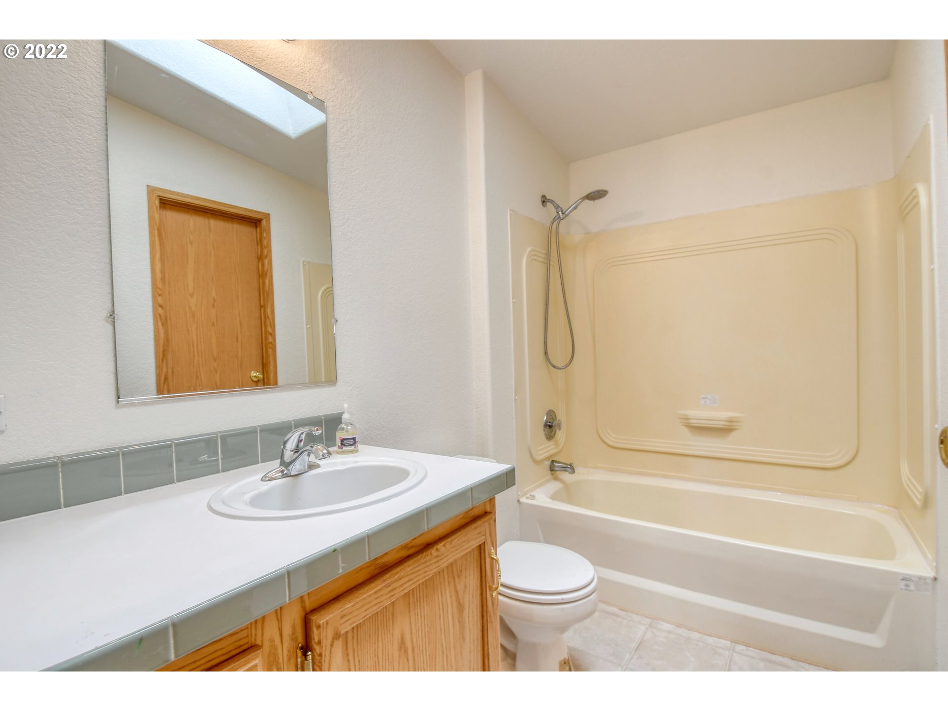 2600 Southwest Goodwin Avenue, Unit 33 Pendleton, OR 97801 - Photo 21 of 29 a bathroom with a sink a toilet and shower