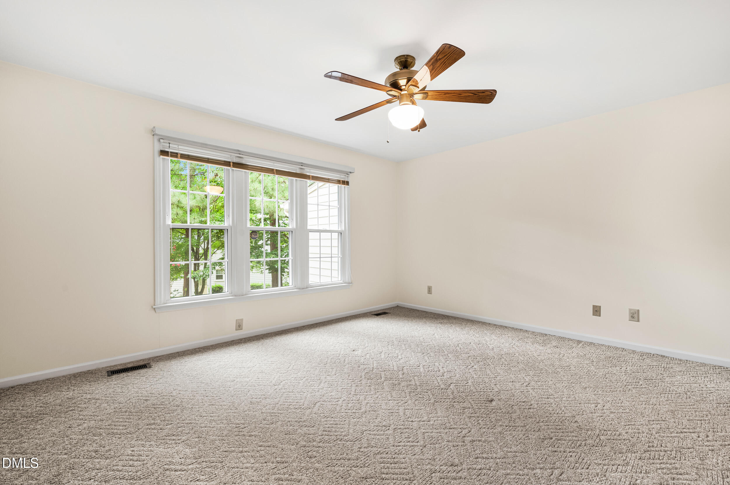 17 Renwick Court Raleigh, NC 27615 - Photo 24 of 47 47_dsc_2647