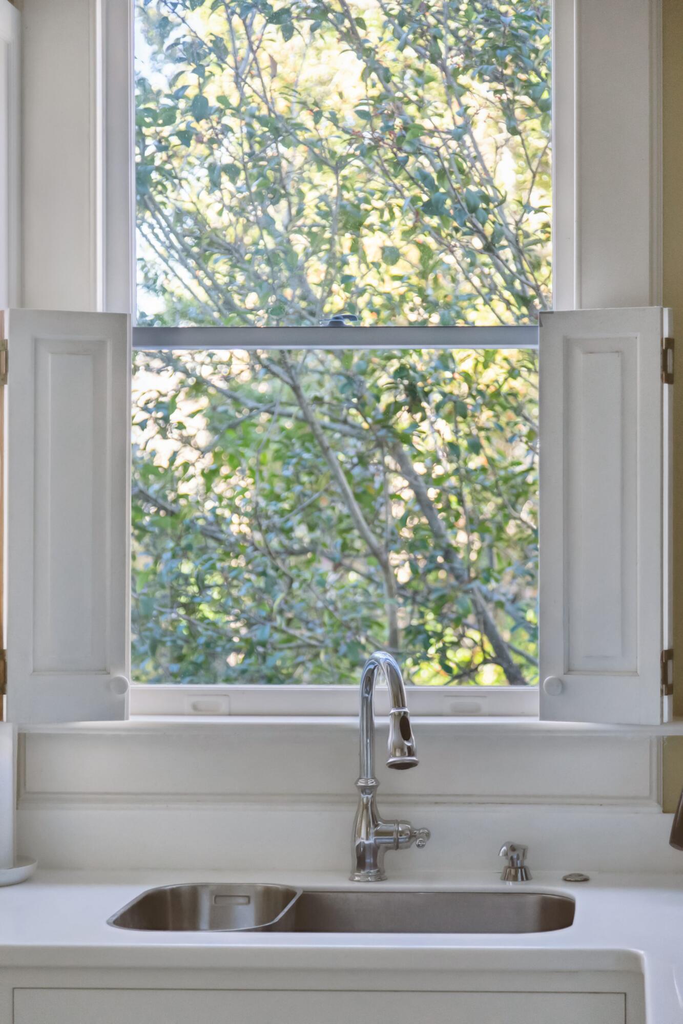 5 St Michaels Alley Charleston, SC 29401 - Photo 30 of 79 30