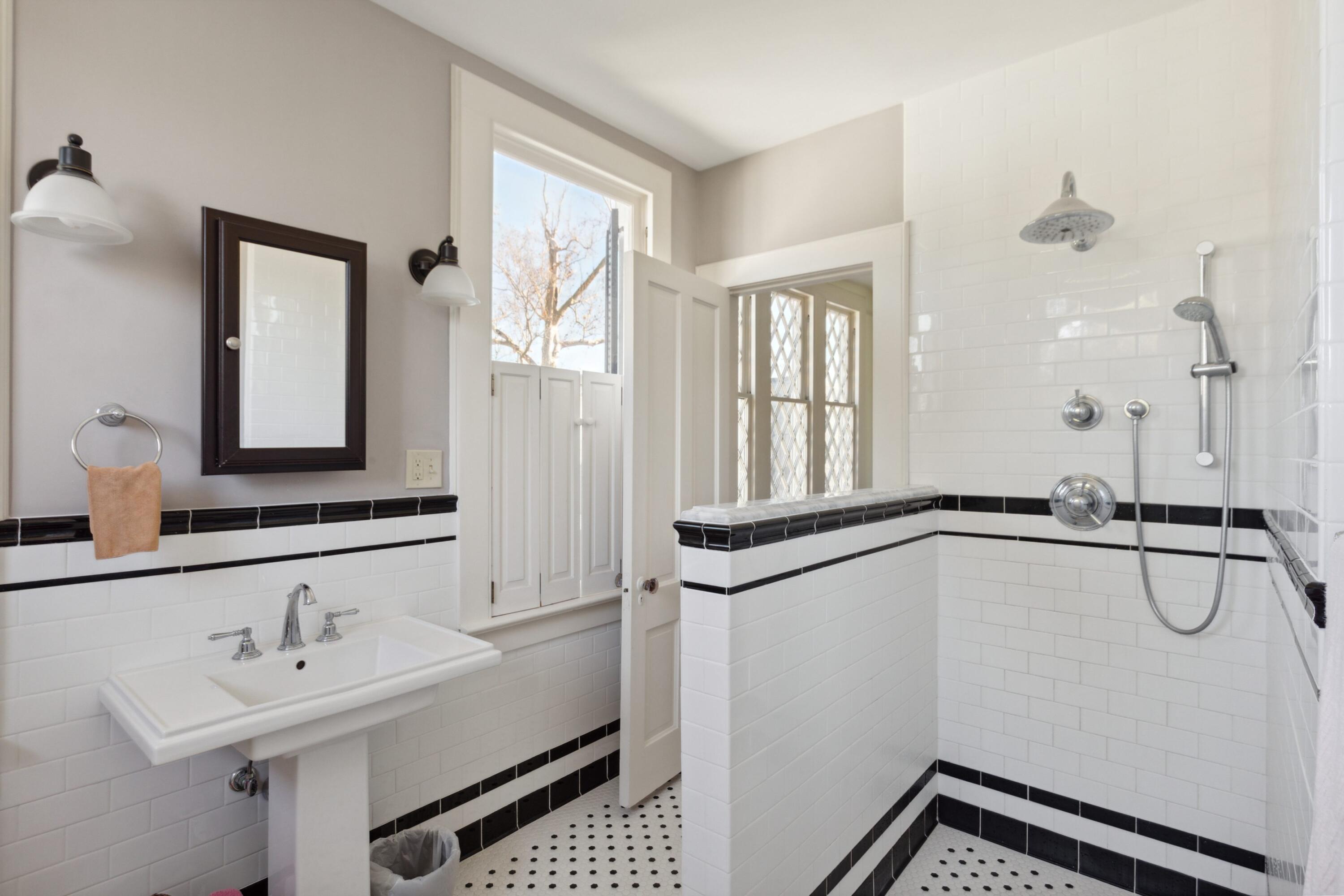 5 St Michaels Alley Charleston, SC 29401 - Photo 54 of 79 54