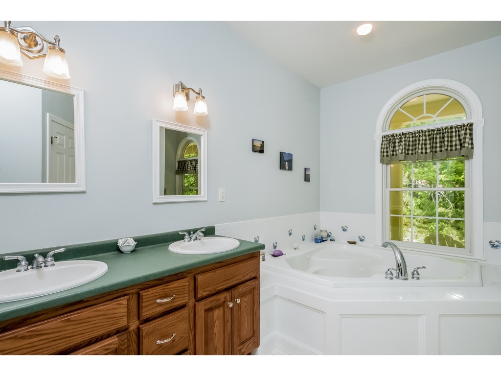 53 Clay Point Road Alton, NH 03809 - Photo 23 of 36 Gallery Image 23