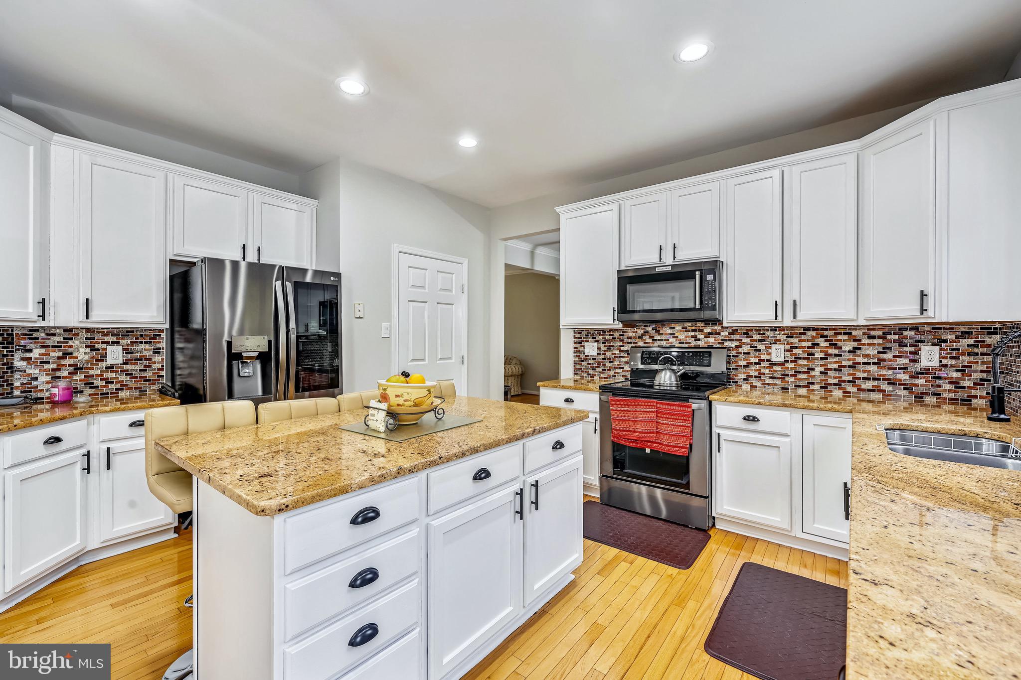 4900 Riding Ridge Court Laurel, MD 20707 - Photo 12 of 48