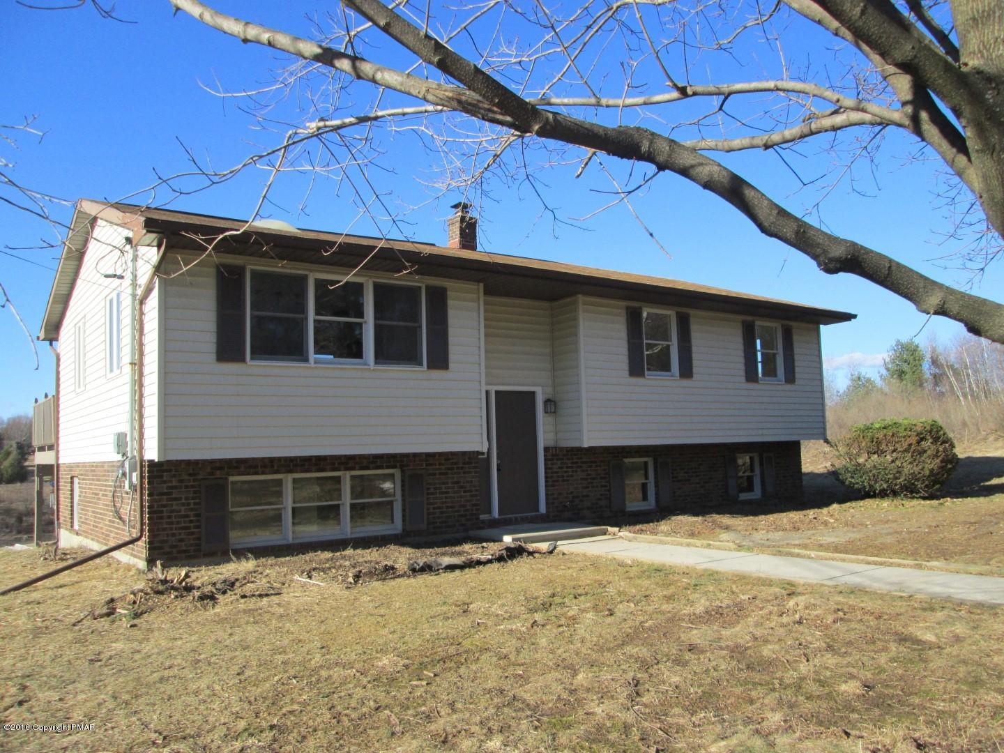 721 Smith Hill Road Stroudsburg, PA 18360 - Photo 1 of 26 IMG_1250