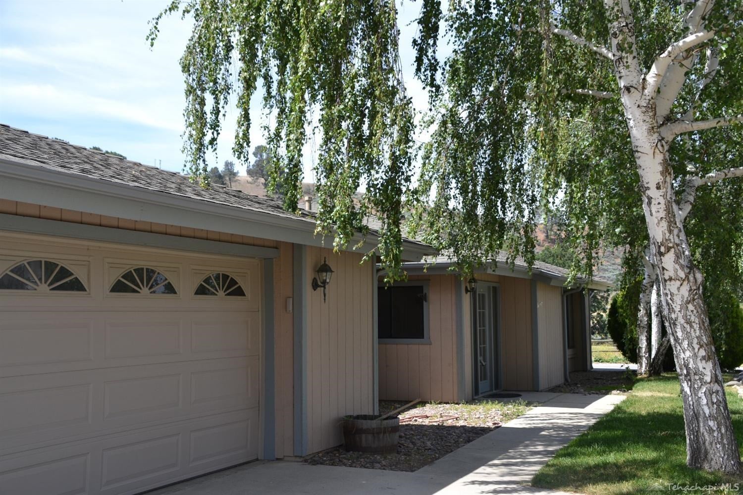 26600 Frontier Way Tehachapi, CA 93561 - Photo 2 of 56 Gallery Image 2