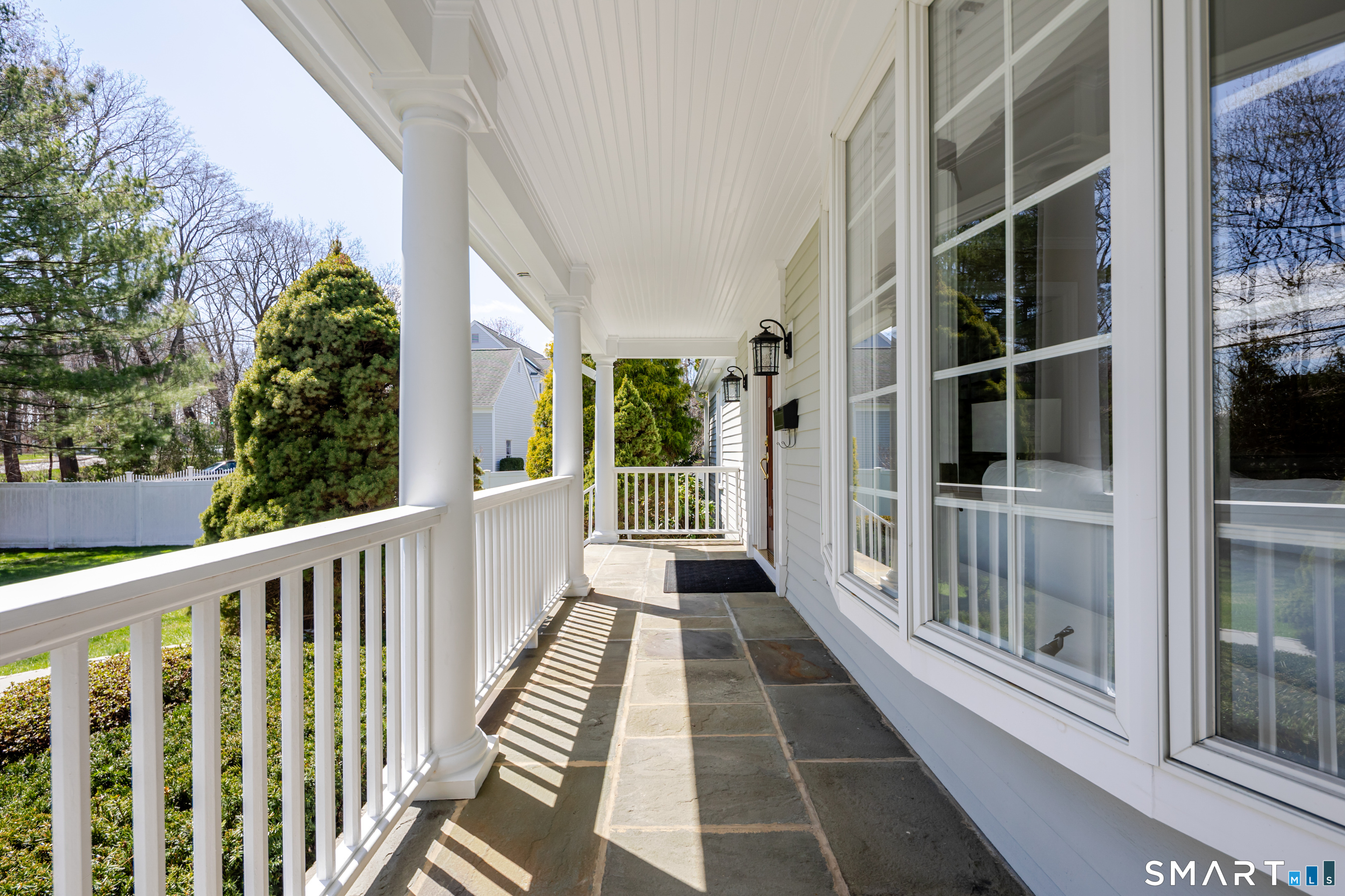 26 Farm Road New Canaan, CT 06840 - Photo 2 of 35