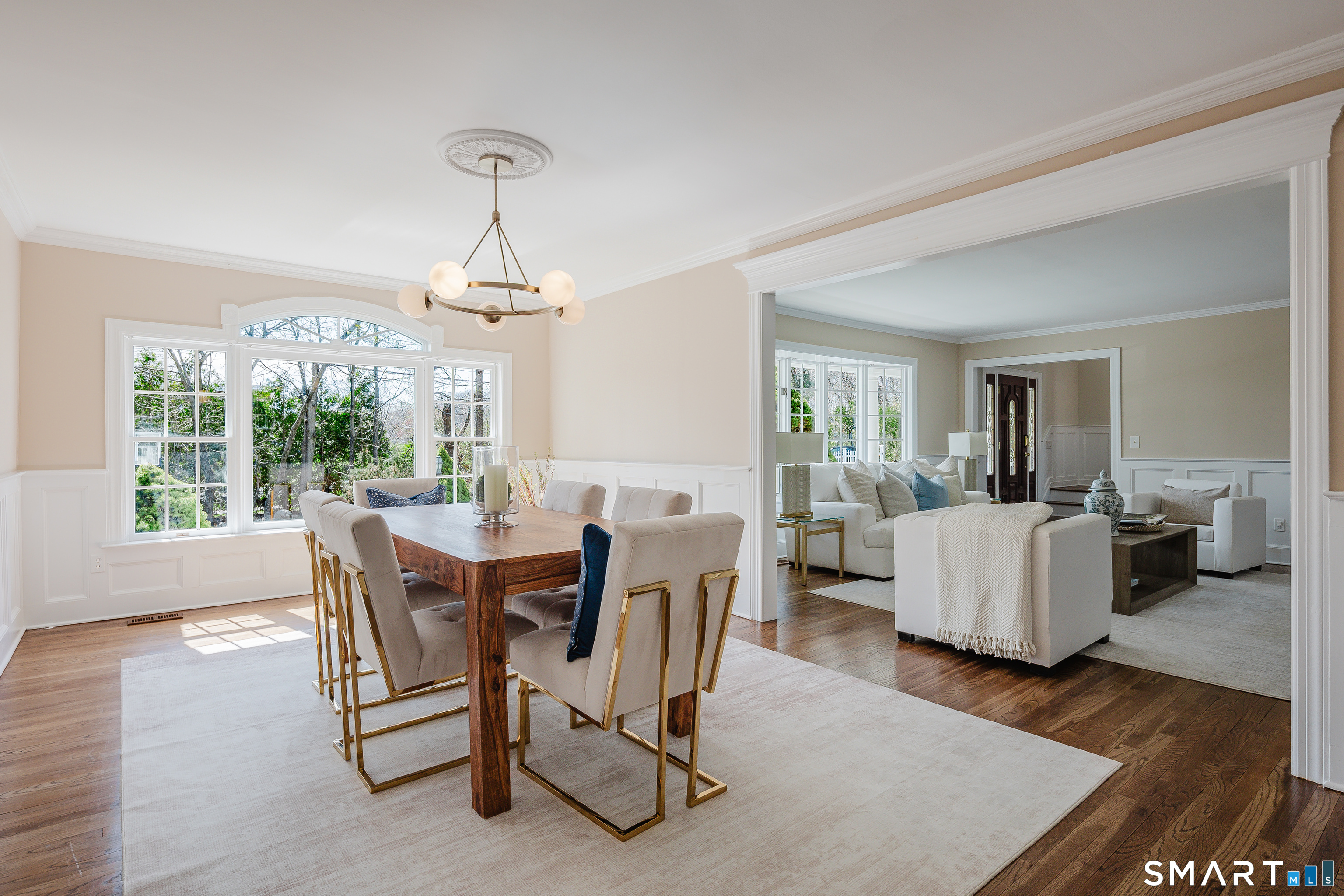 26 Farm Road New Canaan, CT 06840 - Photo 7 of 35