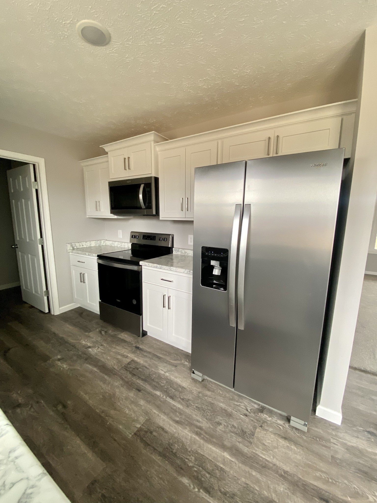 104 Fleming Road Portland, TN 37148 - Photo 8 of 22 a view of a kitchen with a sink