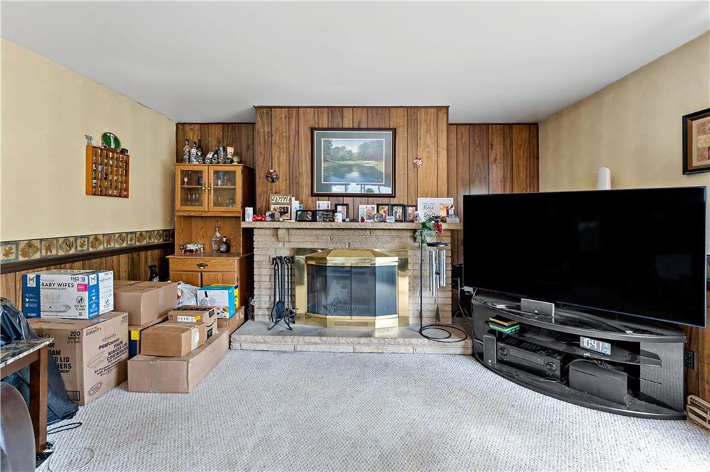 2325 Crestview Road Pittsburgh, PA 15216 - Photo 17 of 37 Gallery Image 17
