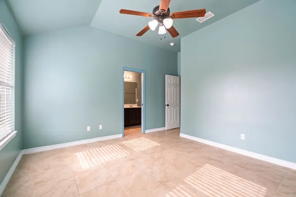 $1,700 | 2129 Sky Crest Drive, Corpus Christi, TX 78418