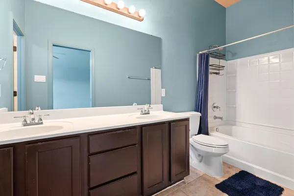 $1,700 | 2129 Sky Crest Drive, Corpus Christi, TX 78418