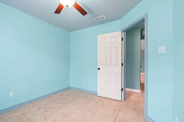 $1,700 | 2129 Sky Crest Drive, Corpus Christi, TX 78418