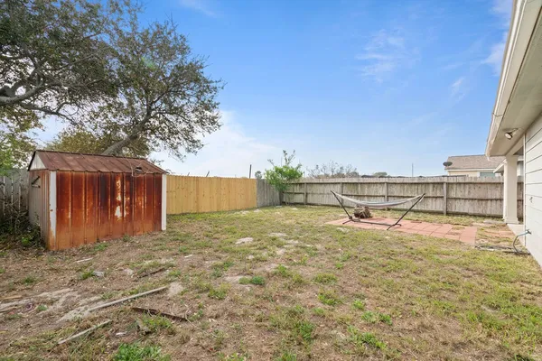 $1,700 | 2129 Sky Crest Drive, Corpus Christi, TX 78418