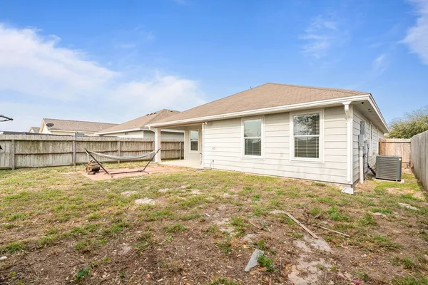 $1,700 | 2129 Sky Crest Drive, Corpus Christi, TX 78418