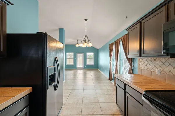 $1,700 | 2129 Sky Crest Drive, Corpus Christi, TX 78418
